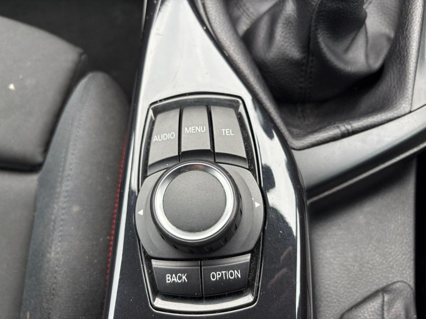 BMW 1 Series 1.6 116i Sport Euro 5 (s/s) 5dr