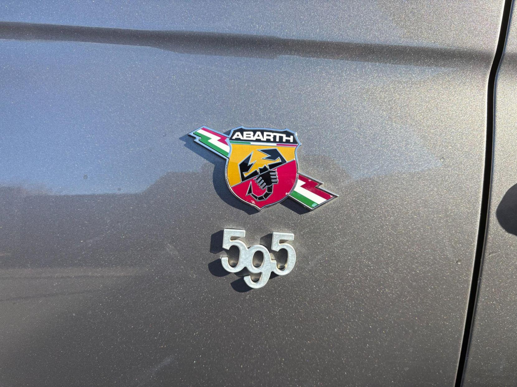 Abarth 595 1.4 T-Jet Competizione Euro 6 3dr