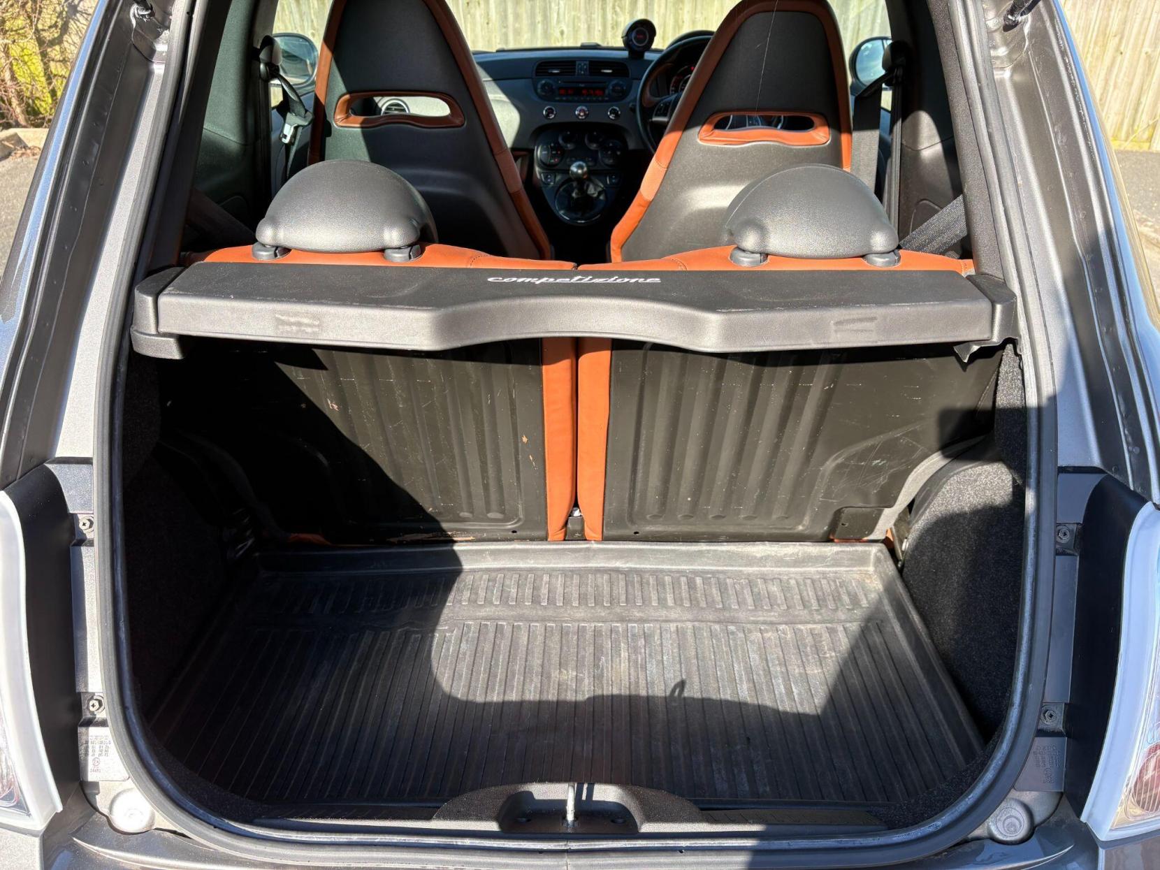 Abarth 595 1.4 T-Jet Competizione Euro 6 3dr