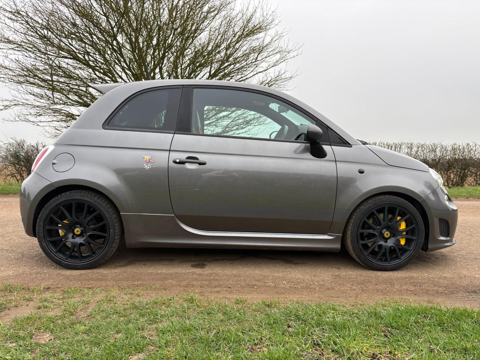Abarth 595 1.4 T-Jet Competizione Euro 6 3dr