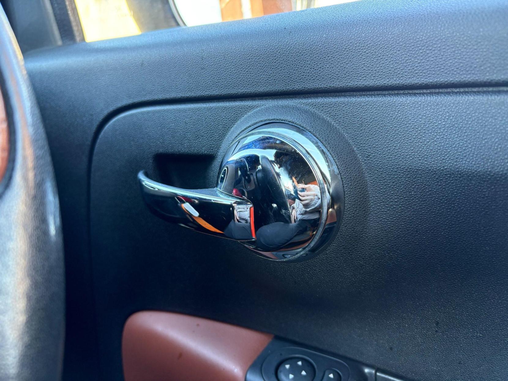 Abarth 595 1.4 T-Jet Competizione Euro 6 3dr