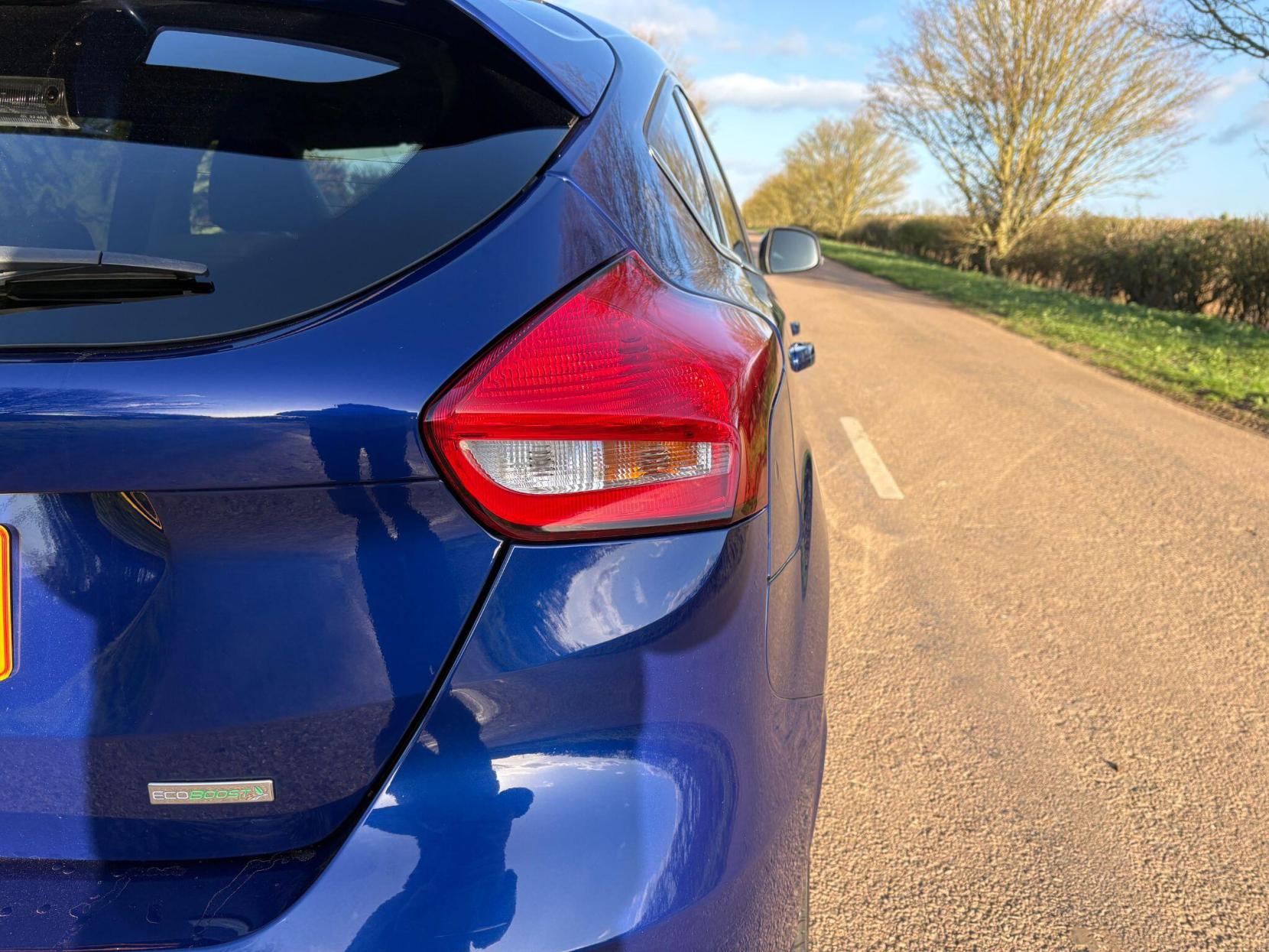 Ford Focus 1.5T EcoBoost Zetec S Euro 6 (s/s) 5dr