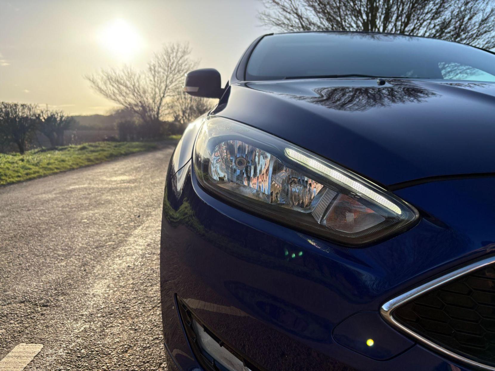 Ford Focus 1.5T EcoBoost Zetec S Euro 6 (s/s) 5dr