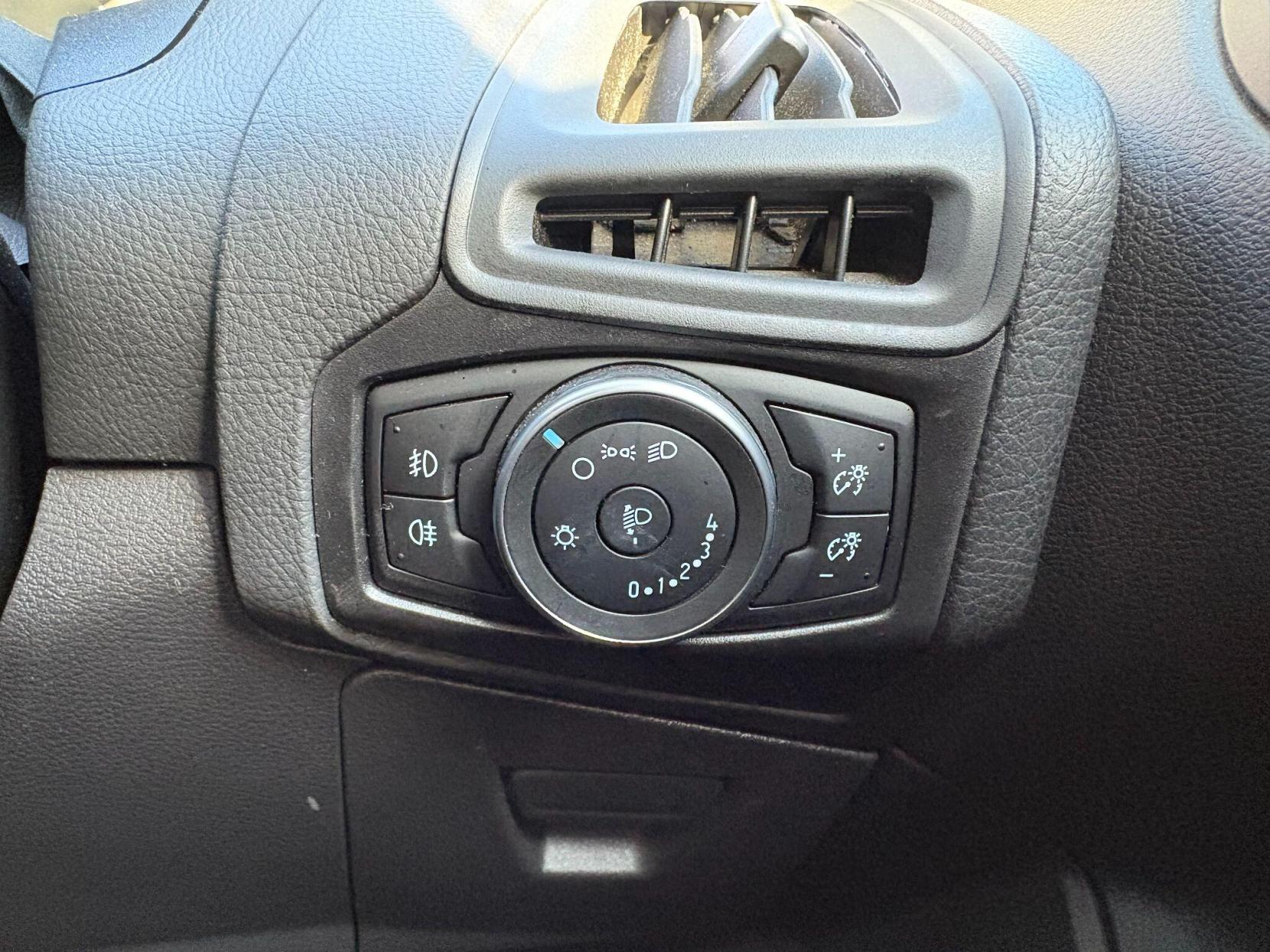 Ford Focus 1.5T EcoBoost Zetec S Euro 6 (s/s) 5dr