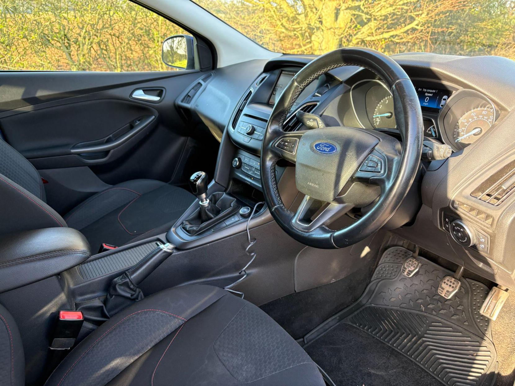 Ford Focus 1.5T EcoBoost Zetec S Euro 6 (s/s) 5dr